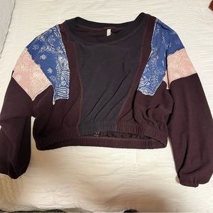 Free people sweater size XS!